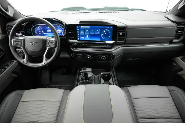 2026 Chevrolet Silverado 1500 ZR2 | Diesel | Sunroof | Head Up - Photo 32