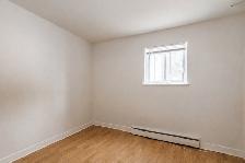 2½ tranquille rénové | WiFi, rangement et sécurité 24h inclus - Photo 4