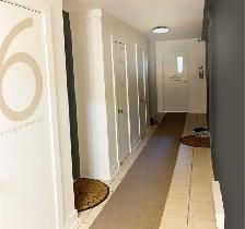 2½ tranquille rénové | WiFi, rangement et sécurité 24h inclus - Photo 6