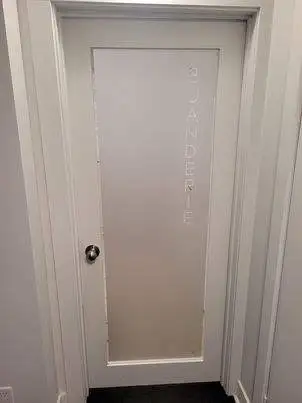 2½ tranquille rénové | WiFi, rangement et sécurité 24h inclus - Photo 8