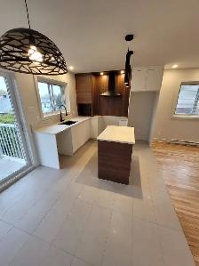 4½ tranquille rénové | WiFi, stationnement, A/C inclus