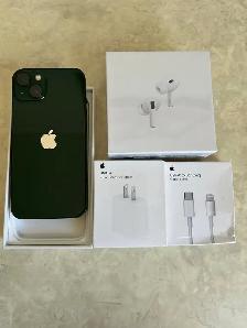 iPhone 13 128gb Airpods/Fast Charger/Delivery