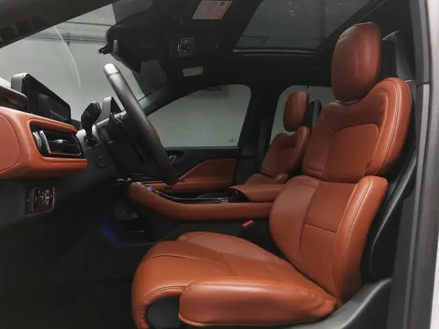 2025 Lincoln Aviator Reserve AWD - Low Kms - High Spec - Harvest - Photo 13