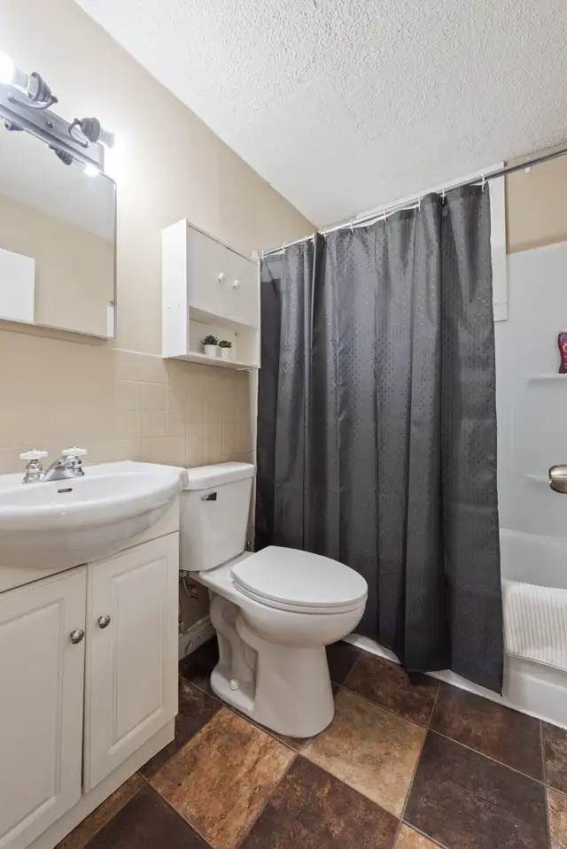 P6 AP1 - 2 BEDROOMS | FULLY FURNISHED ALL UTILITIES INCLUDE - Photo 13