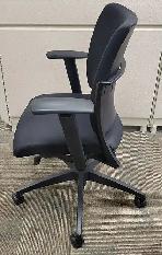 Teknion Fitz Synchro-Tilt Task Chair! - Photo 2