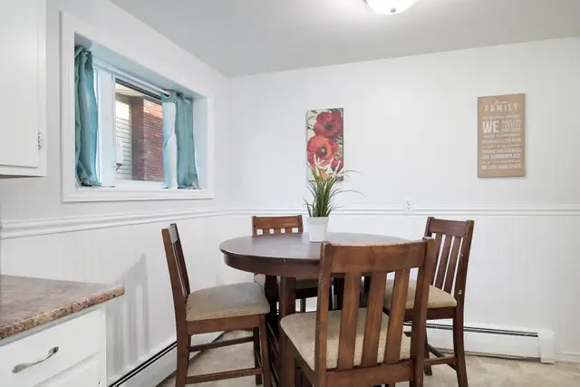 C5 BSMT - 2 BEDROOMS | FULLY FURNISHED ALL UTILITIES INCLUDED - Photo 5