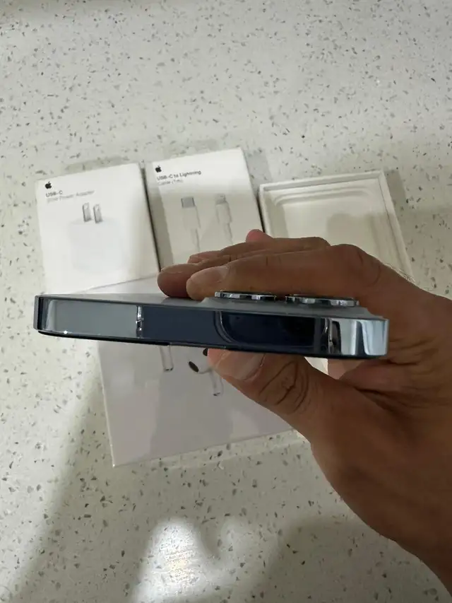 iPhone 13 Pro Max 256GB AirPods/Fast Charger/Delivery - Photo 5