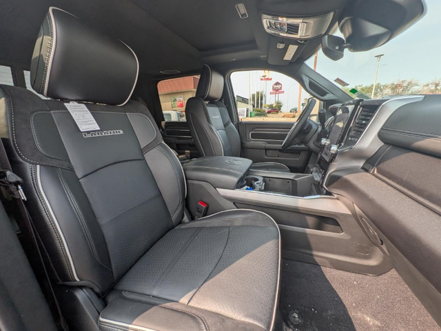 2025 RAM 2500 LARAMIE - Photo 11