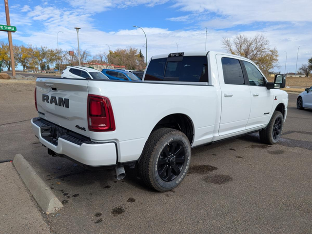 2025 RAM 3500 LARAMIE - Photo 8