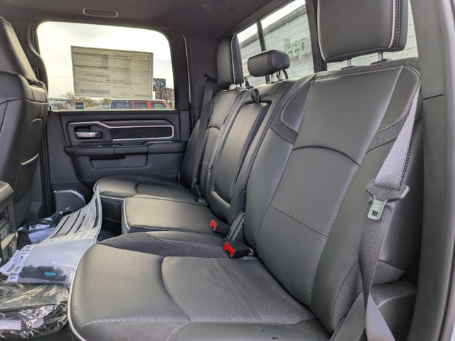 2025 RAM 3500 LARAMIE - Photo 14