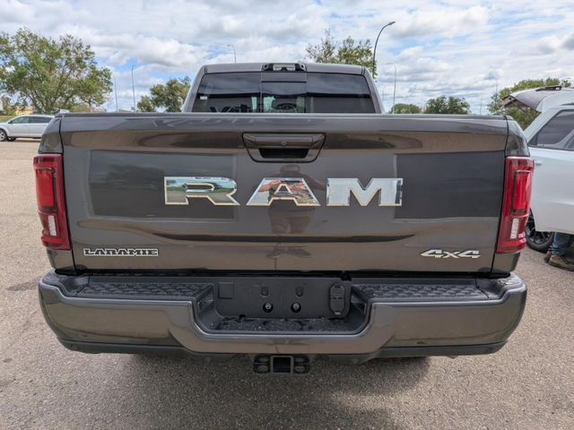 2025 RAM 3500 LARAMIE CREW 6'4 4X4 6.7L DIESEL (ETM)' - Photo 6