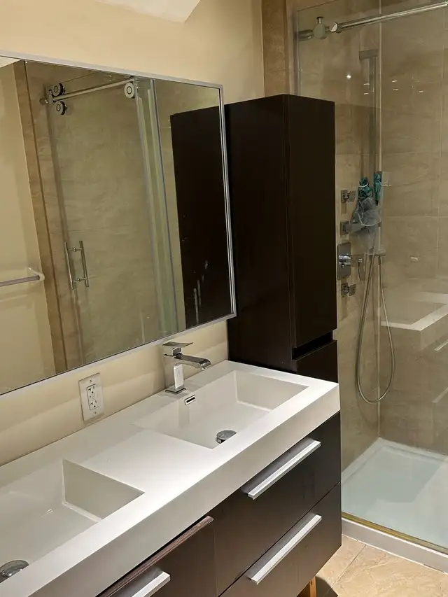 Modern Walkout Suite in Prestigious Upper Thornhill - Photo 10