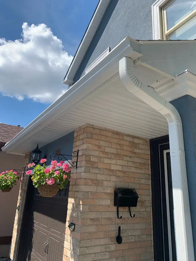 (FREE ESTIMATES) GUTTERS SIDING SOFFIT FASCIA