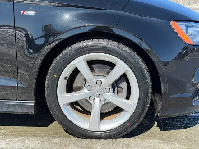 2016 Audi A3 2dr Cabriolet quattro 2.0T Technik CLEAN CARFAX! - Photo 8