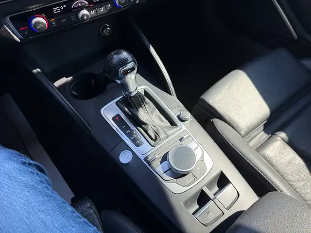 2016 Audi A3 2dr Cabriolet quattro 2.0T Technik CLEAN CARFAX! - Photo 24