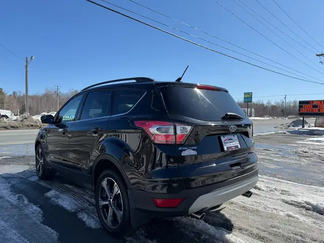 2018 Ford Escape SEL 4WD CERTIFIED! CLEAN CARFAX! - Photo 7