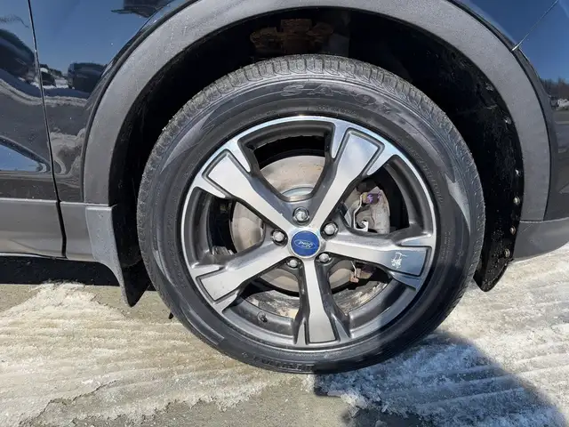 2018 Ford Escape SEL 4WD CERTIFIED! CLEAN CARFAX! - Photo 11