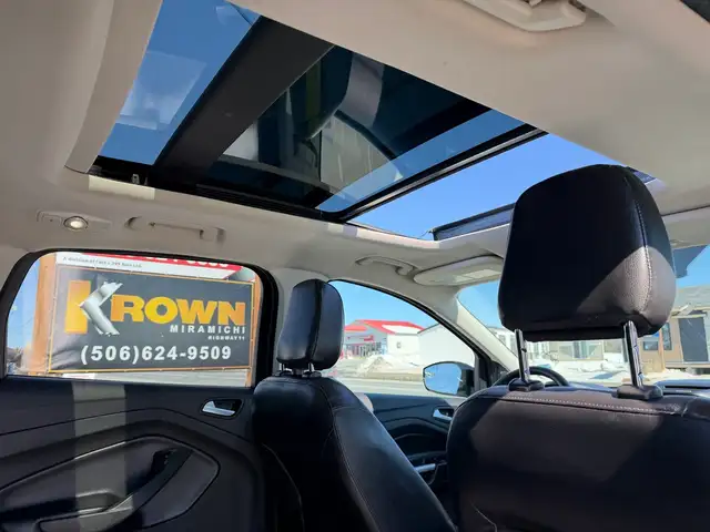 2018 Ford Escape SEL 4WD CERTIFIED! CLEAN CARFAX! - Photo 17