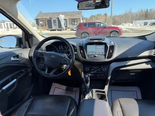 2018 Ford Escape SEL 4WD CERTIFIED! CLEAN CARFAX! - Photo 18
