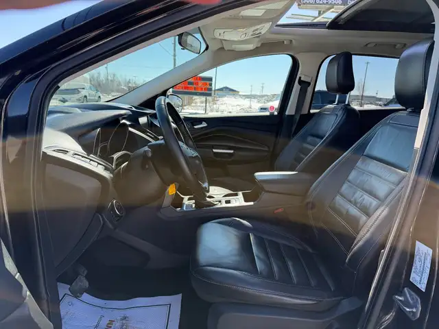 2018 Ford Escape SEL 4WD CERTIFIED! CLEAN CARFAX! - Photo 24