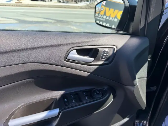 2018 Ford Escape SEL 4WD CERTIFIED! CLEAN CARFAX! - Photo 25