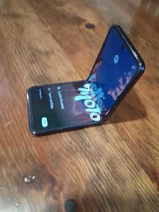 Motorola Razor Flip 2025 256gb