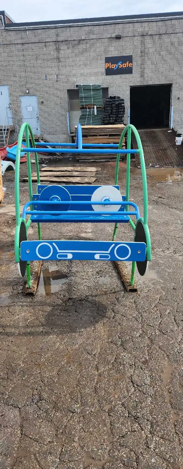 playground equipment - Photo 5