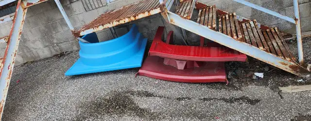 playground equipment - Photo 8