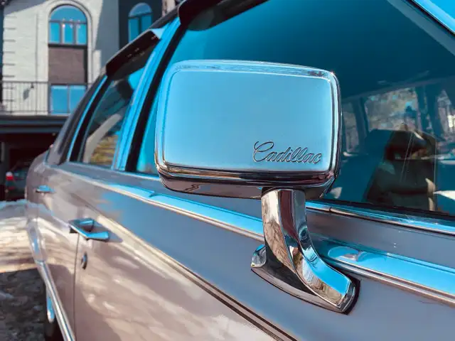 1990 Cadillac  BROUGHAM — V8 5.0L MAFIA BOSS CAR - Photo 7