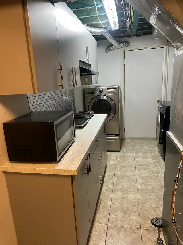 BASEMENT for RENT - Photo 9