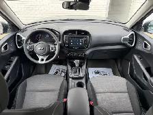 2021 Kia Soul| Front Wheel Drive| Clean Carfax | One Owner | - Photo 18