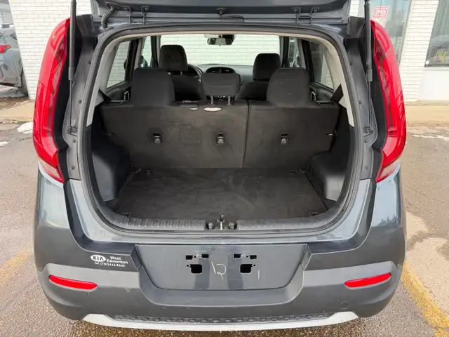 2021 Kia Soul| Front Wheel Drive| Clean Carfax | One Owner | - Photo 21