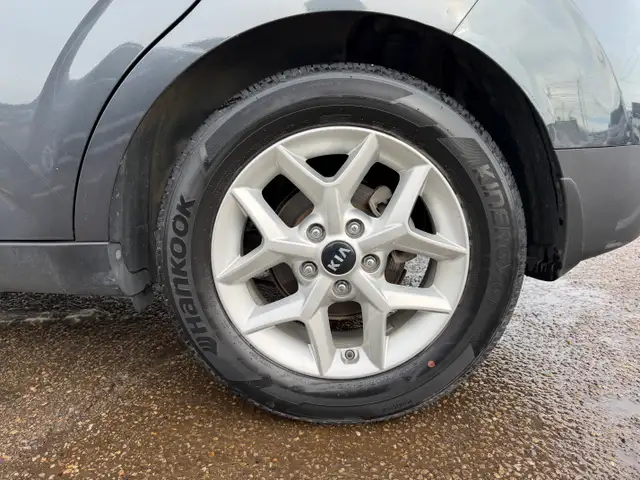 2021 Kia Soul| Front Wheel Drive| Clean Carfax | One Owner | - Photo 23