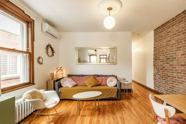 Condo lumineux au dernier étage avec deux chambres fermées - Photo 6