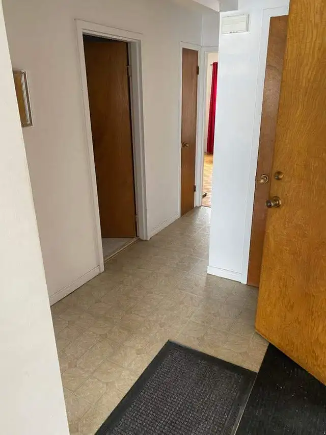 Beau 4 1/2 Villeray - Photo 3