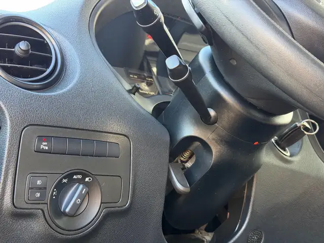 2018 Mercedes-Benz Metris Passenger 126' WB | 8 Passenger Van | - Photo 18