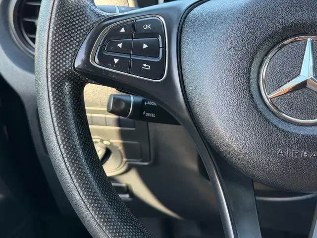 2018 Mercedes-Benz Metris Passenger 126' WB | 8 Passenger Van | - Photo 20