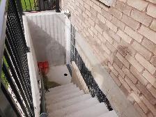 2 Bed 1 Bath legal Basement Apartment - Photo 7