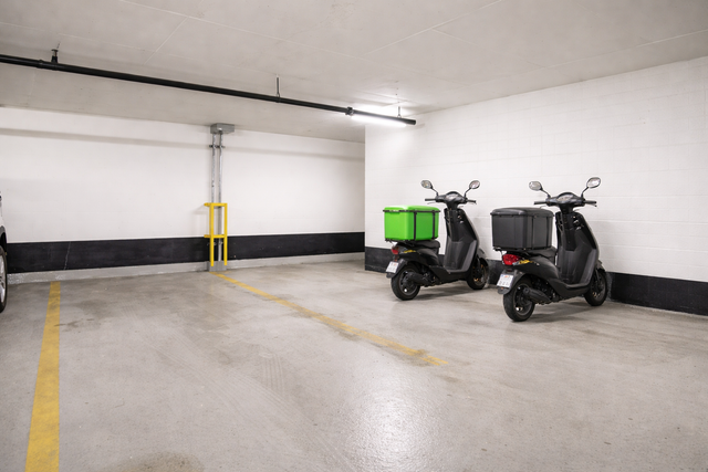 Parking Spot E Bike For Rent │ Scooter - Queen St West