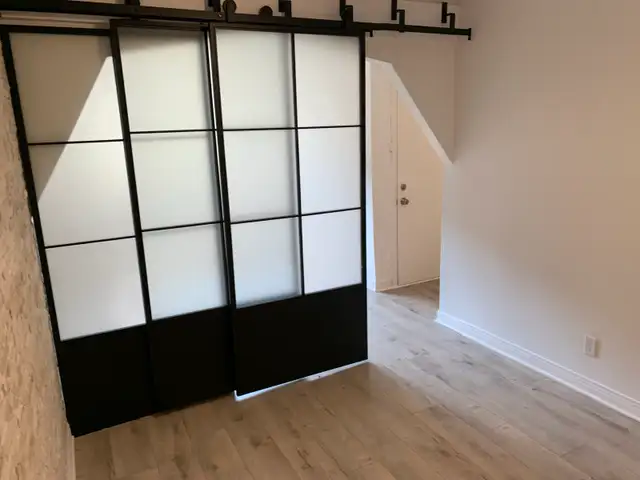 Rénové à neuf !Libre immédiatement! 200m du métro joliette ! - Photo 3