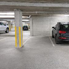 Parking Spot │ Trinity Bellwoods │ Long Term