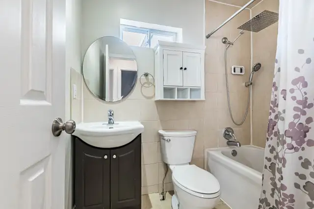 Beautiful Brampton Bungalow For Rent! - Photo 6