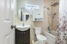 Beautiful Brampton Bungalow For Rent! - Photo 6