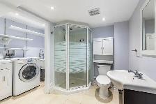 Beautiful Brampton Bungalow For Rent! - Photo 9