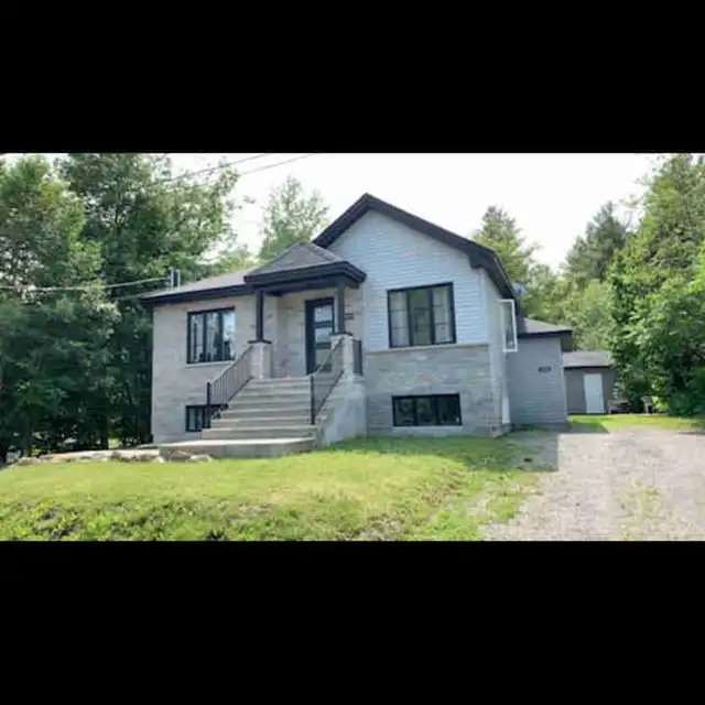 5 1/2 a louer 1er juin