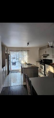 5 1/2 a louer 1er juin - Photo 2