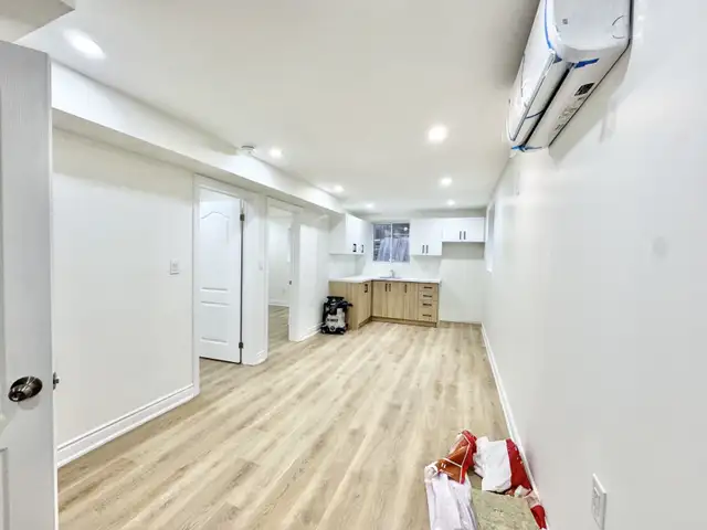 BRAND NEW 2-BEDROOM BASEMENT APARTMENT WITH MODERN UPGRADES - Photo 2