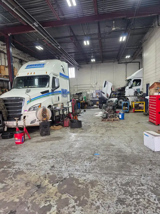 SHOP FOR RENT - Photo 4