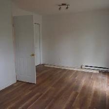 5 ½ Ground floor (detached triplex) with parking - Ahuntsic - Photo 4