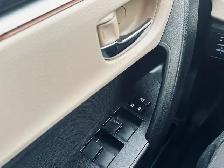 2014 Toyota Corolla 4dr Sdn CVT LE - Photo 16